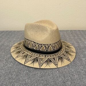 ARTISAN - Hand Painted Mexican Hat